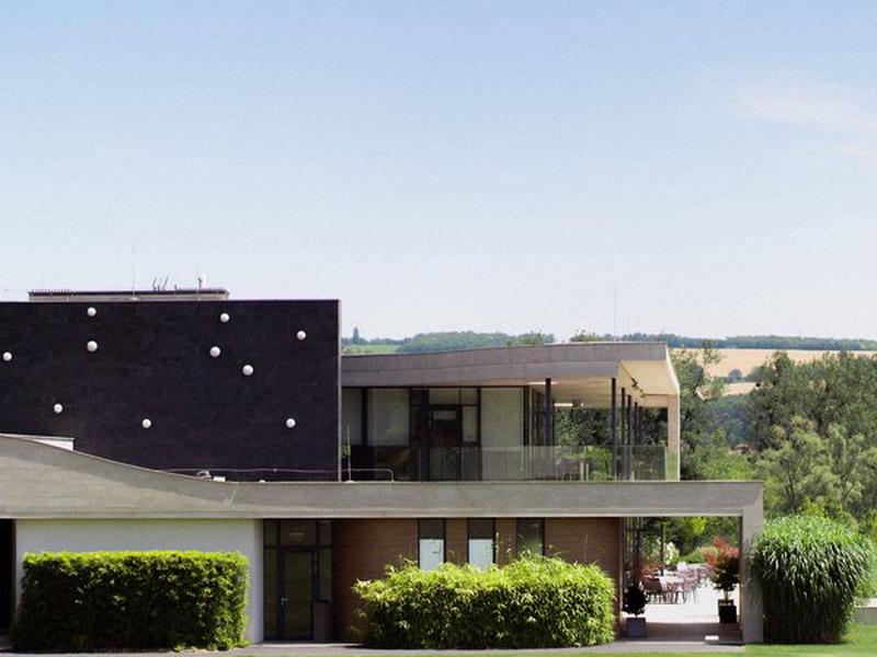 0D1A4C24C319997A6F19E7C44EFC7496