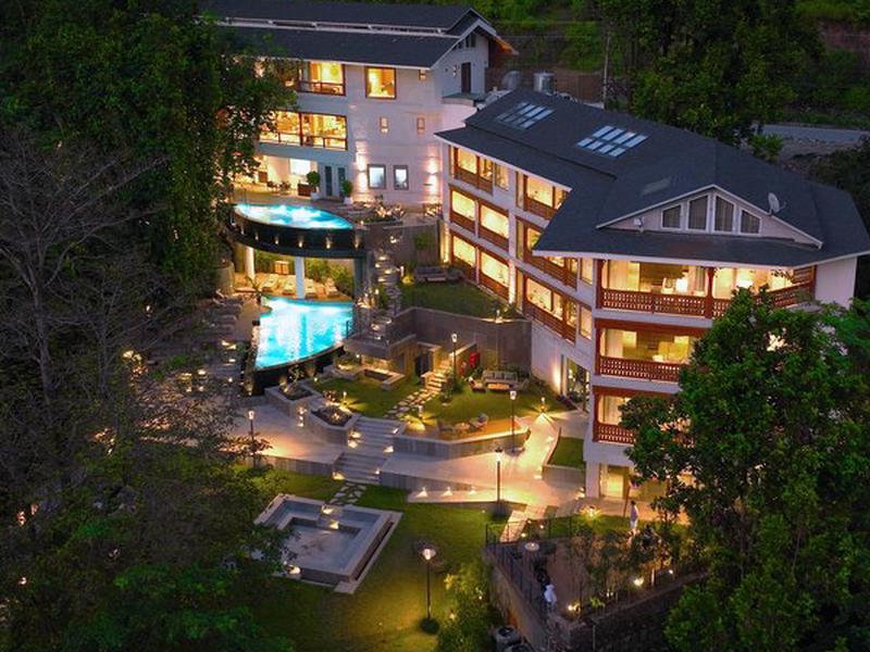 66F8D435E965F8E3A5B996B94B4222FF