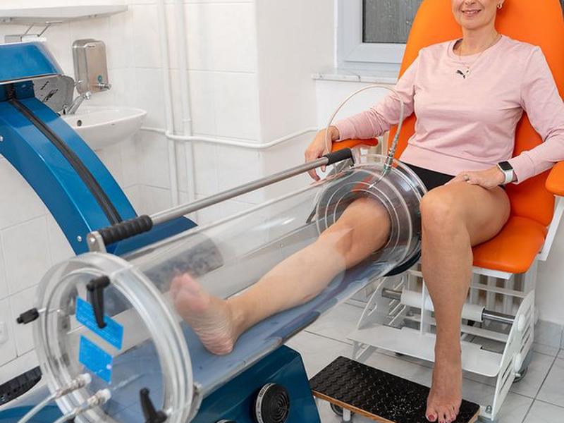 A19065D45D3DC0AEAD9403F99187EA3C