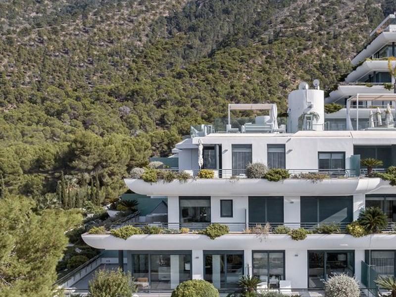 B4627FB79A89565B7F2CC6078DEBF3E0