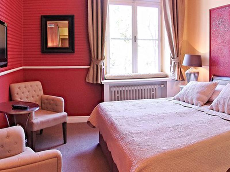 1E952DE6BBCA9C9DD5AE8058EA947807