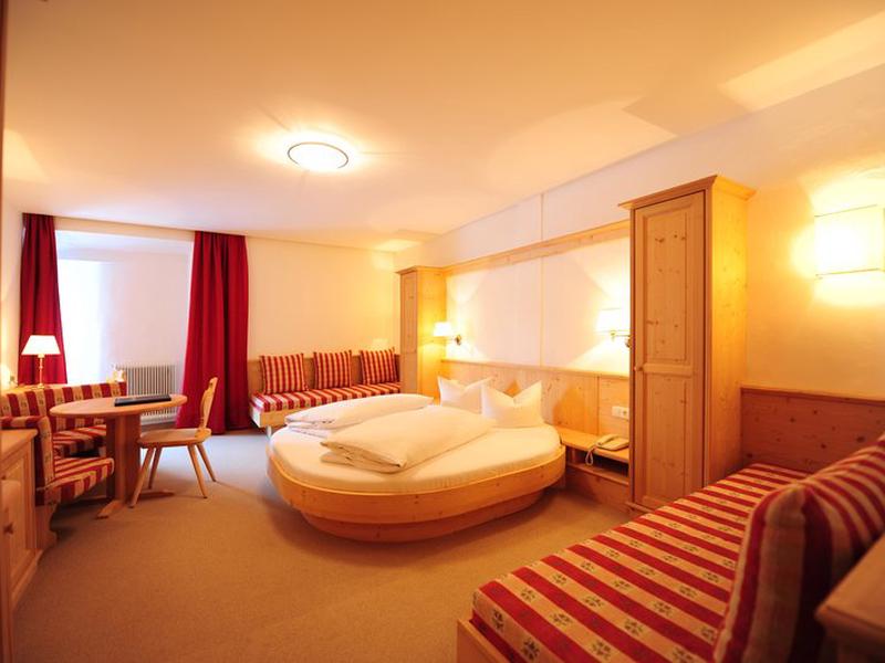 6514ACB3D09D3B656D180E8128DF4D5E