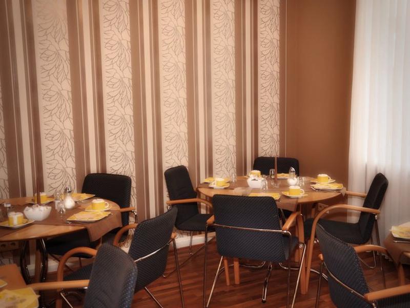 FE98EA8EC235B64DC876A0A84930CD07