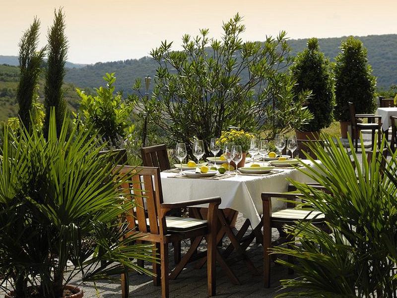 66703015745BA946381D90921144E232