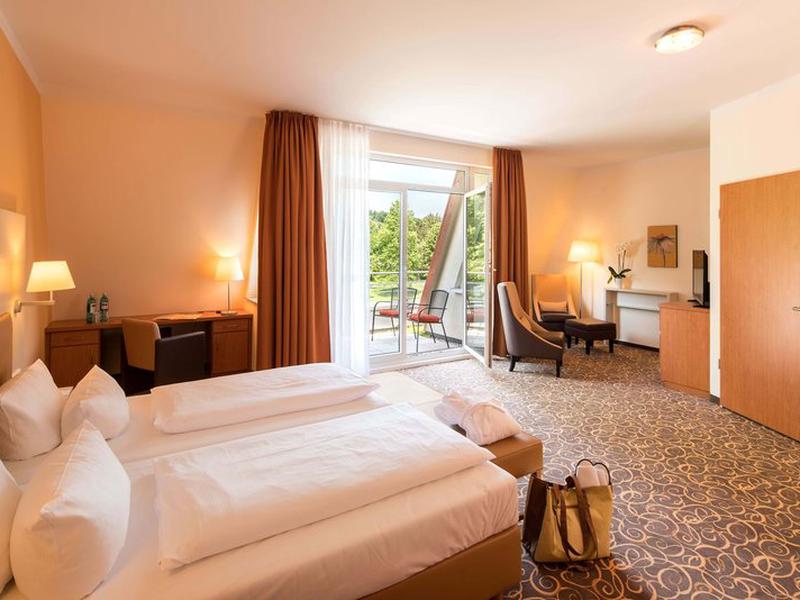 7984B7BC59BEDA03386F13D75F2A153E