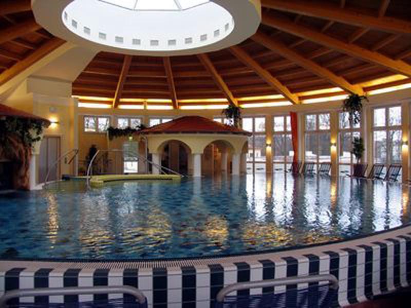 98C70EED2500F11496ED62FB92163882