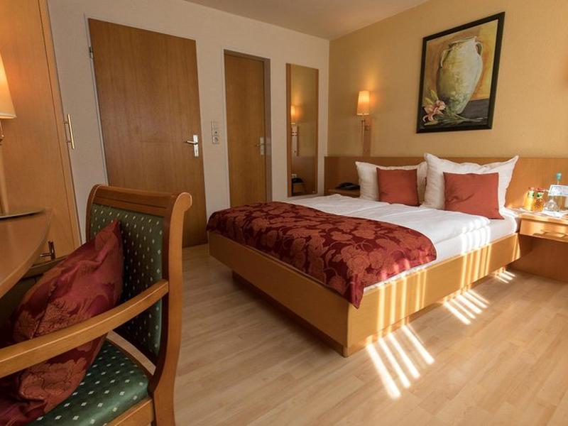 8DFE1B879500D46C8C163F9104127527