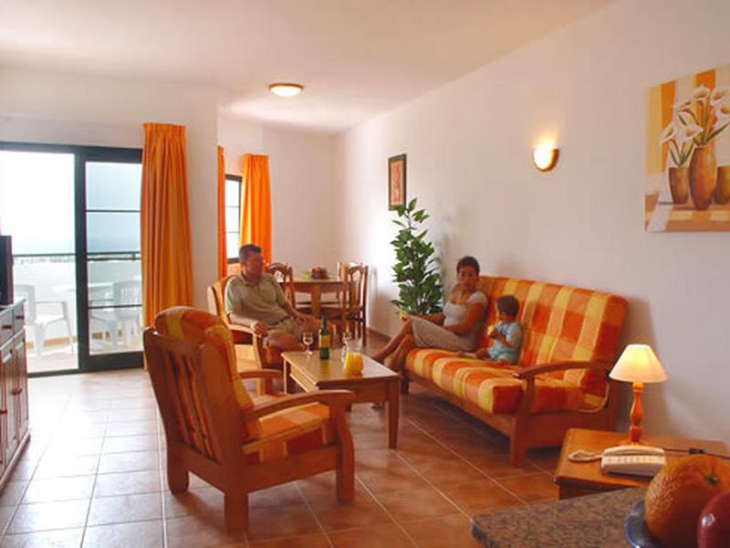 CC87C9A8BFF4874768169481668D445B