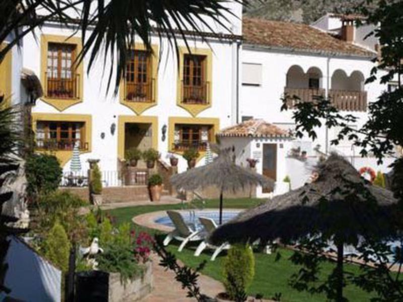 2B8154E85C28F6C86820432C2230CA0E