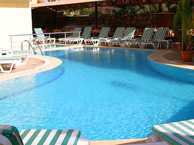 AC1B71B69850622CF91FBD6E5F56C937