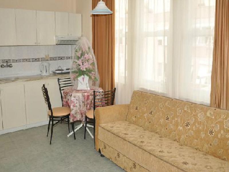 EF37F328B170C4AC5DB2DA1986C606C3