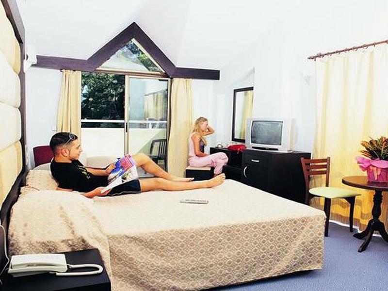 23DC2798DED52CECD113AEAC752EF608