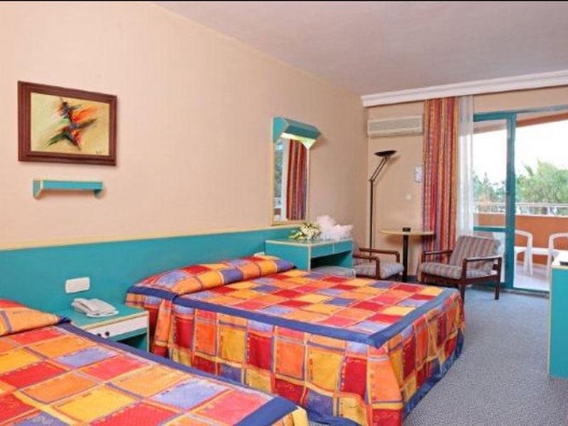 795A520DB3CA1CA2CEBA976E4F3447A2