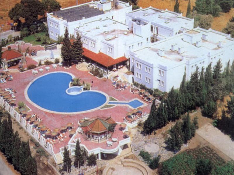 E9EED4789FC324F4E11CF4115E73C16D