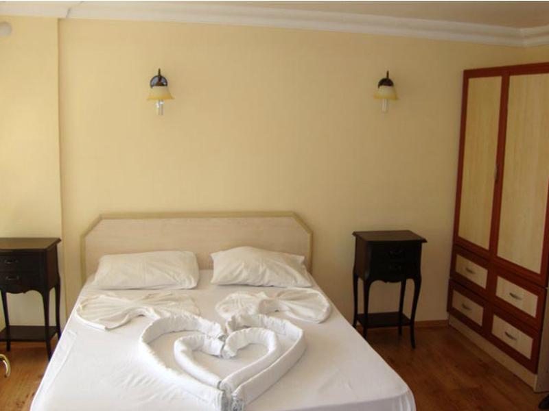 970BB3047864E5F885F4B394F139DD25