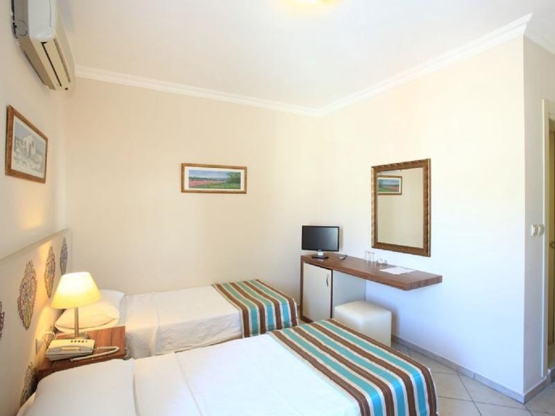 E3A08DF8954AC48A26F1AE75F8CB0100