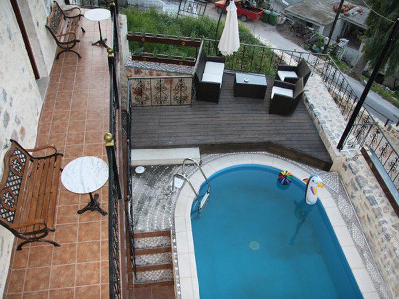 E900B1A88D4C2918B63A6BA7A18A4F96