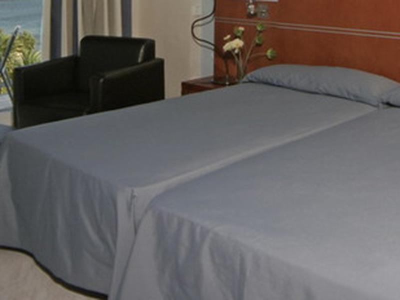 8D37E16164905E249C52FCD00463B27F