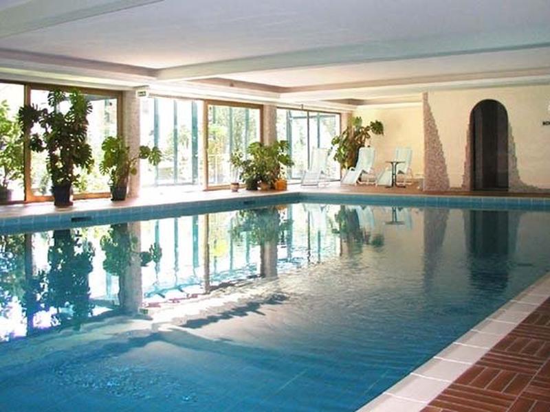 12CB9CA849464D17E29A0D1120870DCC