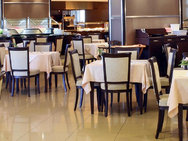 5313B3E1FEE82888FC027F4D13369E45