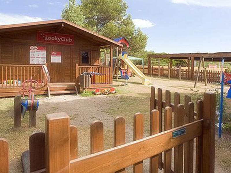 44F4C14296B28F68140D0AF72AB0B53D