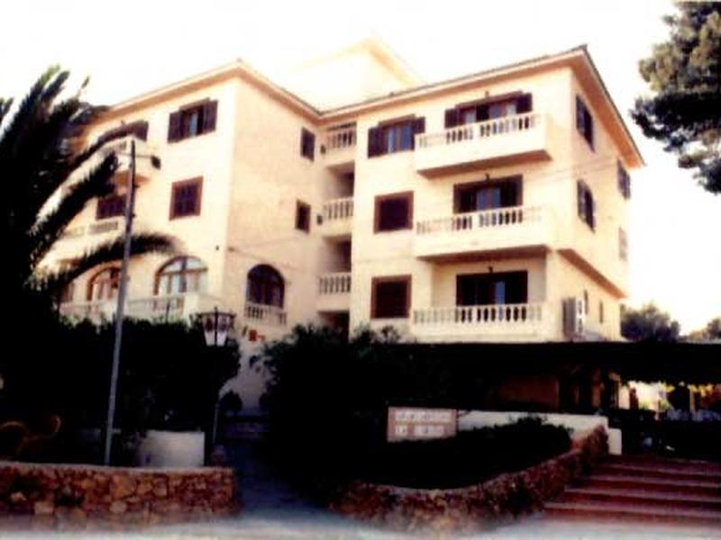 B5CE9BAEFED5D7C32A8BD7CC503982E1