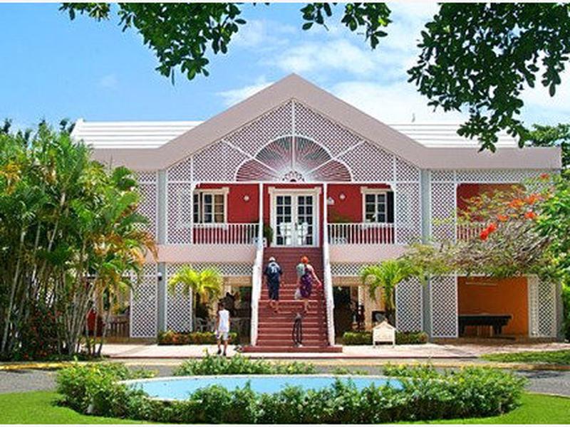 65F7018E48C6F0F9C8C149B9A4DCE8E2