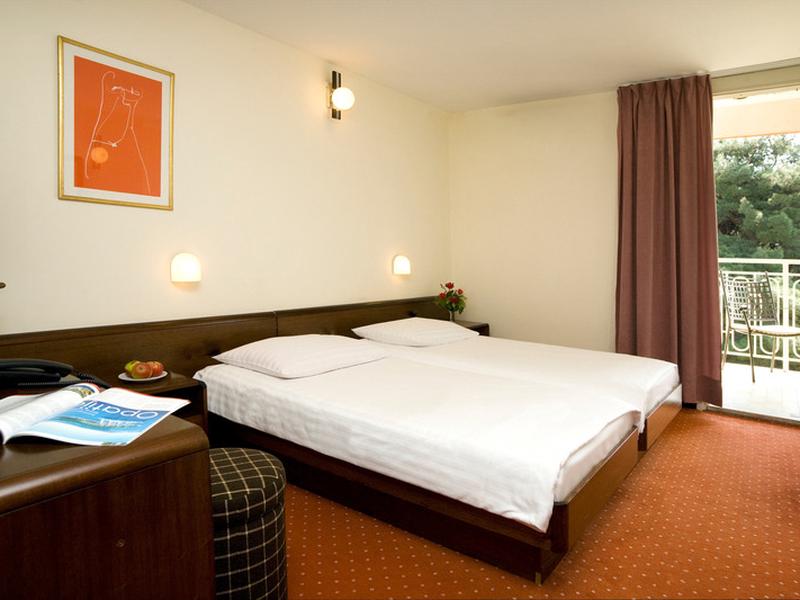 1FEEA00ECB42FA0B20BE1E03F175DA72