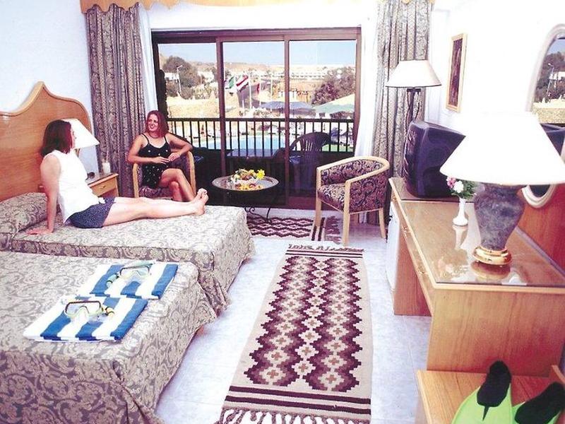 A8C6A506CD6463E555436601681D54E0