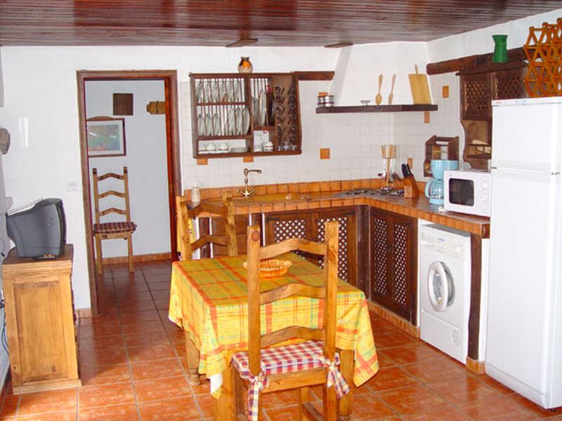 7AAB91873959A8101F90EC76EE14A71F