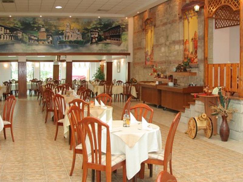 266C81768DE43FFB658A98D6121BE737