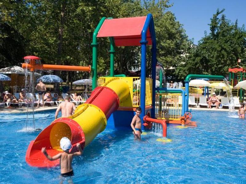 3447F05E4CAB60D8B1A6CAF29C876C86