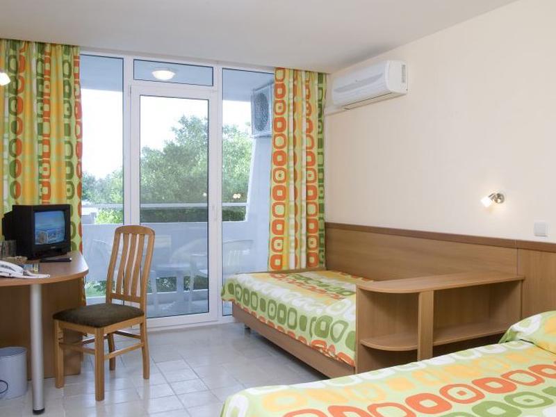 AFFF0C02F0CD1F5DCE71F336AD952902