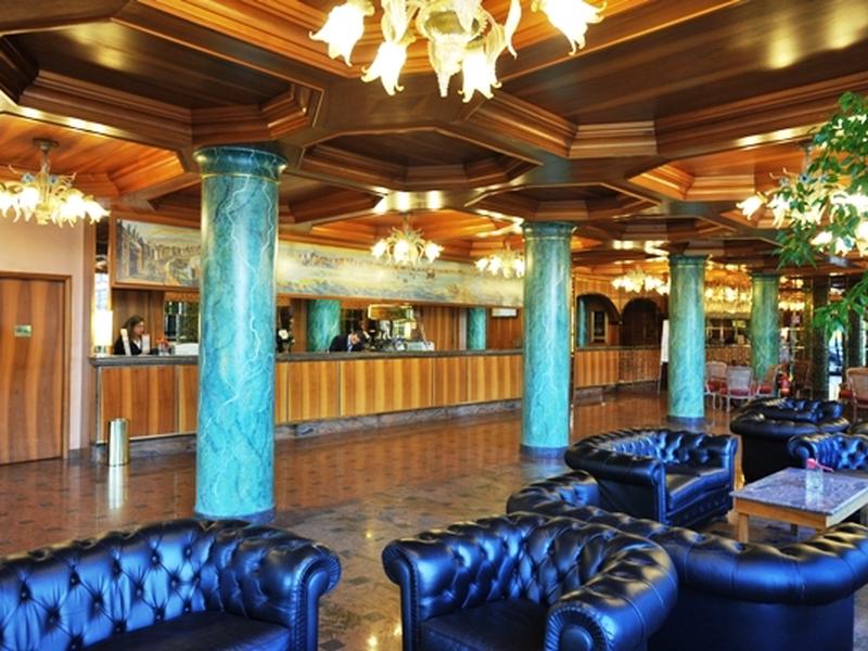 F73F3B9158841D392B896738A475D85B