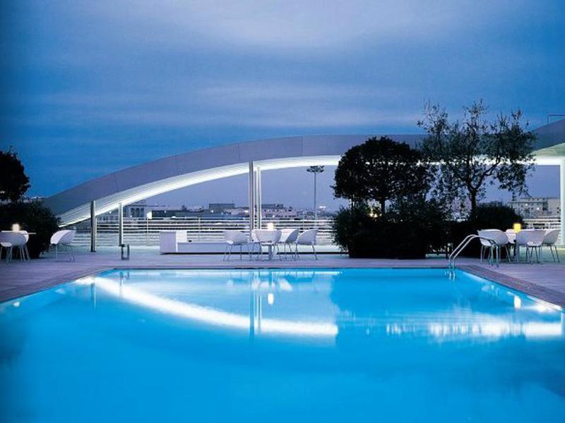 69B9B9DCB219288D1F439F67C3FD6300