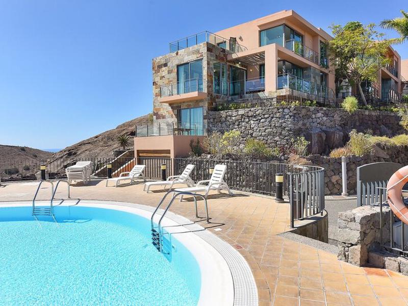 F536AFD121A2DB8632705AC4AFA8DD3B