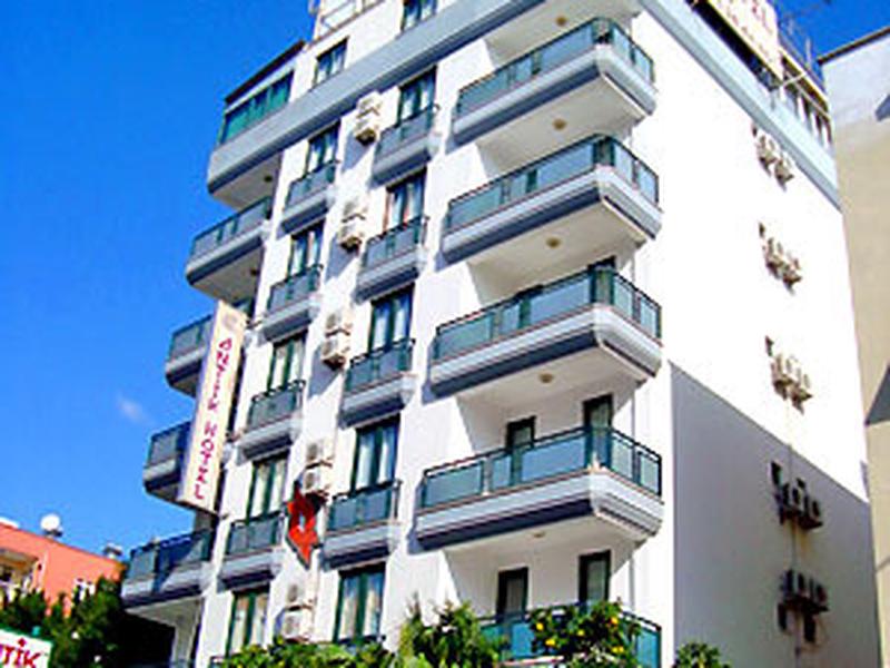 B16CBC9E1098E7C818A2128FD64C348C