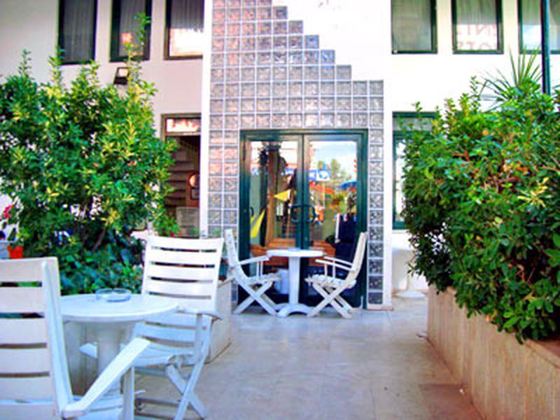 EC41B58038E9B2E17BB2EF30A1DFB32F