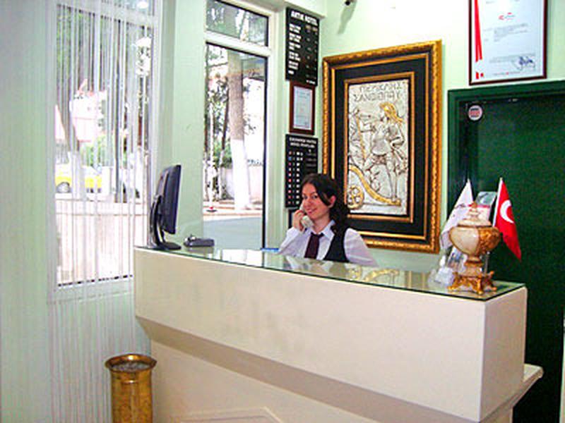 6C8F5C865D01E3CEDEFE7582098B8D16