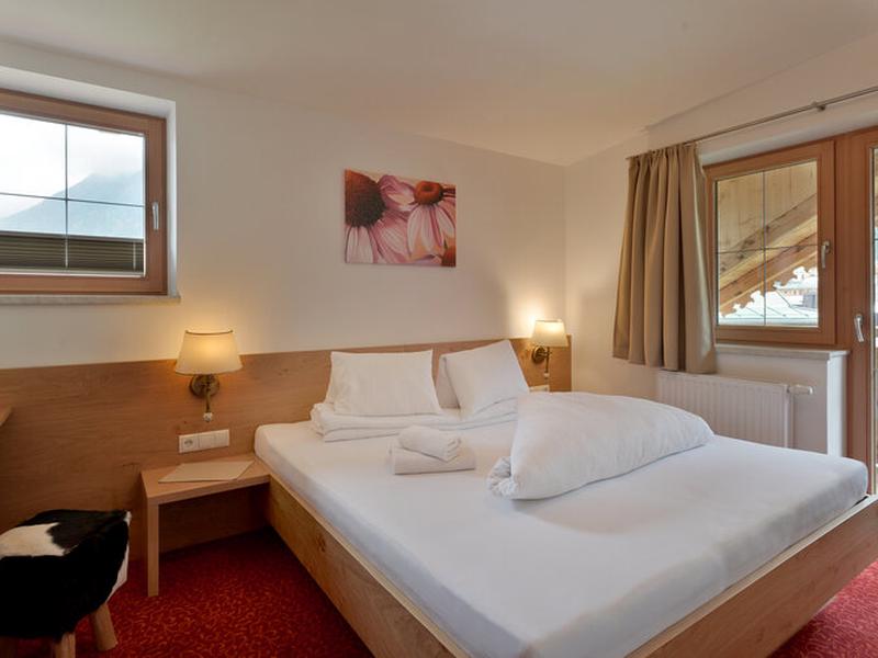 BDBCA549B9A48019BCB5ACEF1A29C798