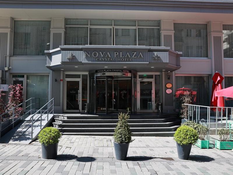 6512DA9035757A5D9C0713FDEF476A56