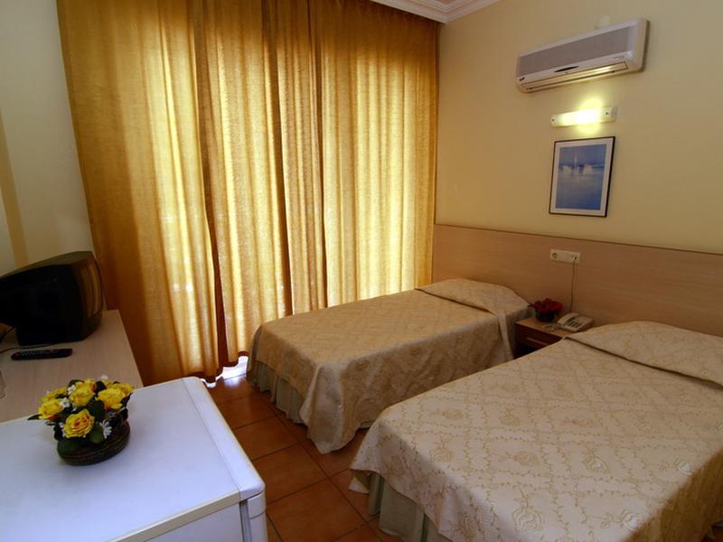 CA28D0CD3074AEDEEDCD423F54754B54