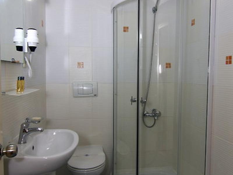 0EB3F6876F02D1CD6705F9BD7C8CA646