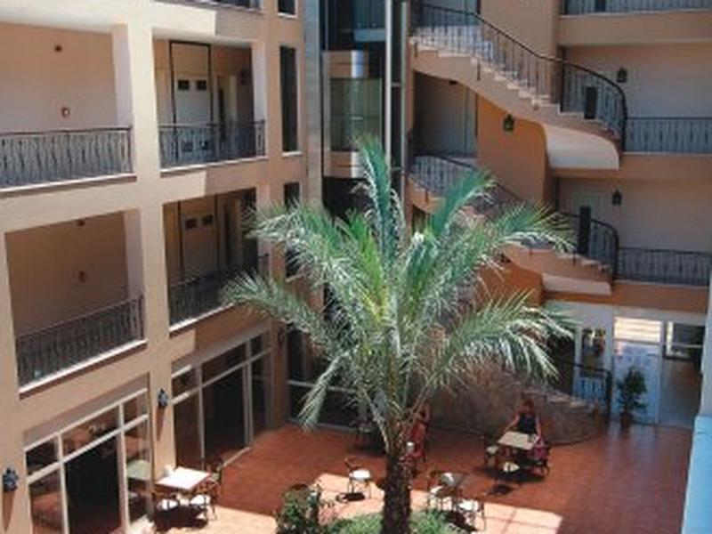 DFCDD8A4F8C41B5229AE1D85C85C2ACC