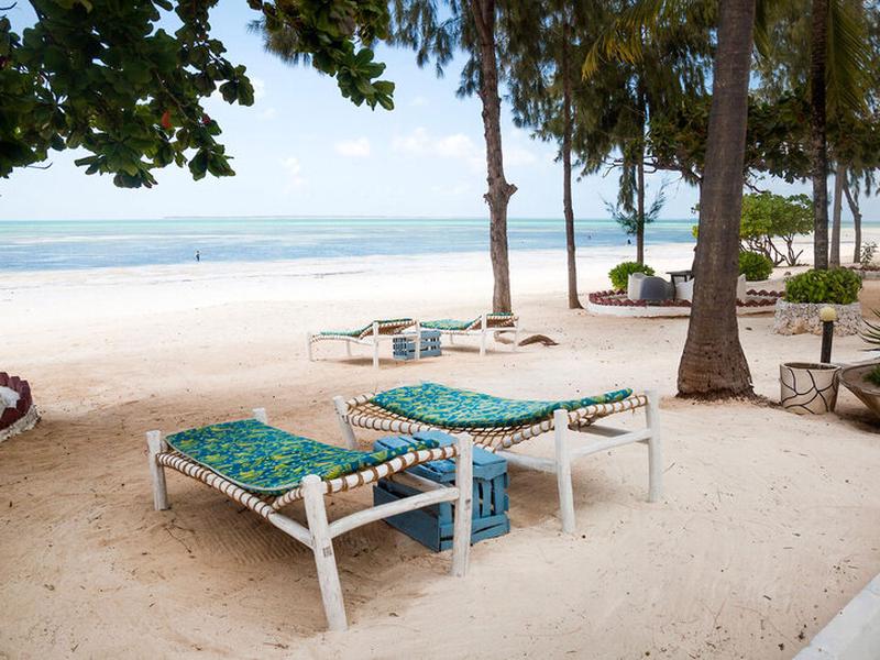 04684599BBF4CABD395AA9C38B70D0C9