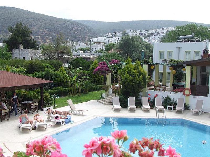 11EFBEEF75EF0631B6F2E56176B97B38