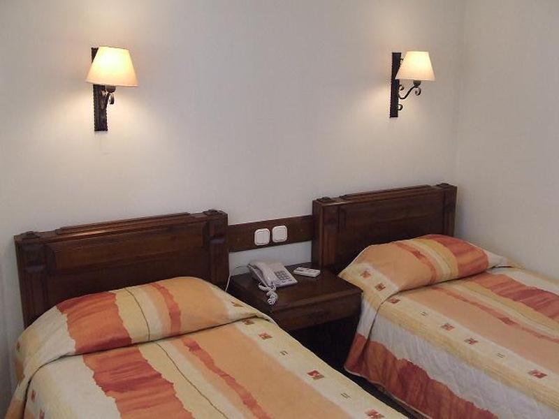 68F582C6590058689EC9F9FE3805DCEE