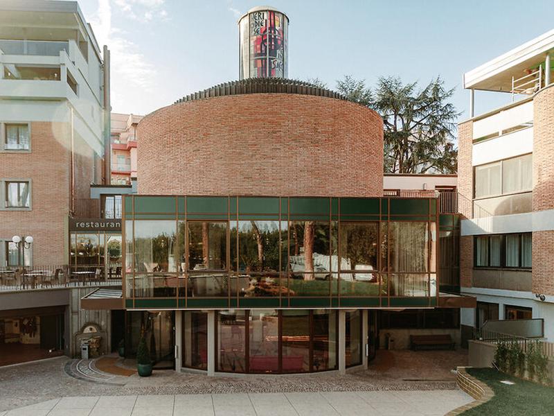 ED555F000CC1C3777F73B64424824244