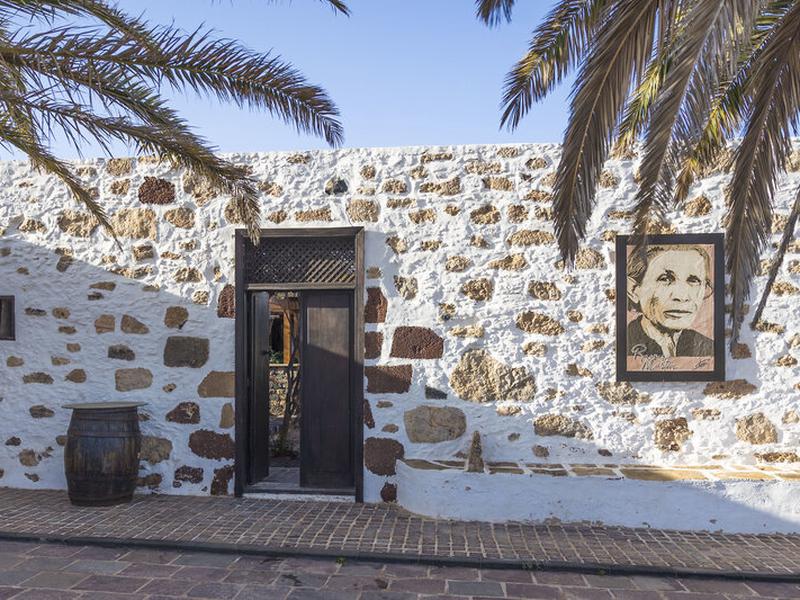 D26D73A39A5DE2EF00334CB562BF55B7