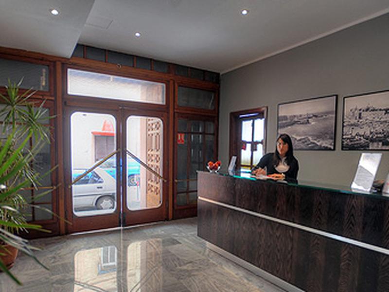 F0E564A9B942FD817806E058B01A7749